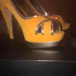 Mustard Heels